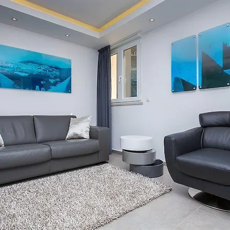 Apartamento Moderna Lapad *